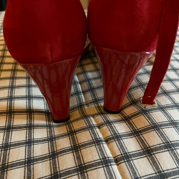 New without tags suede leather shoes with ankle strap size 8 - Picture 7 of 7